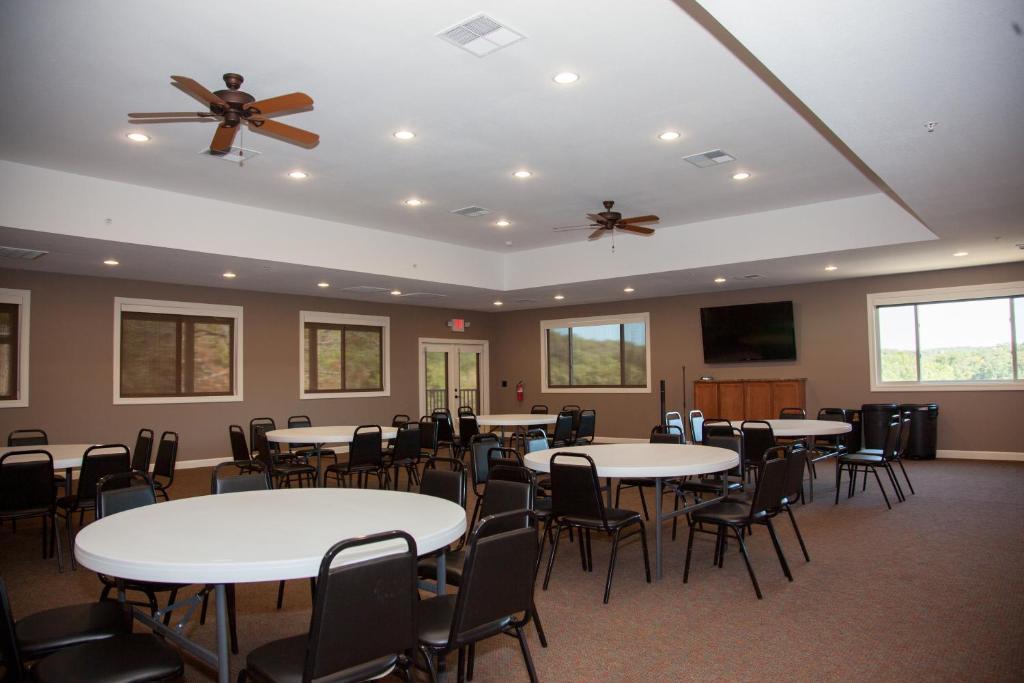 Holiday Shores Resort Osage Beach Exterior foto